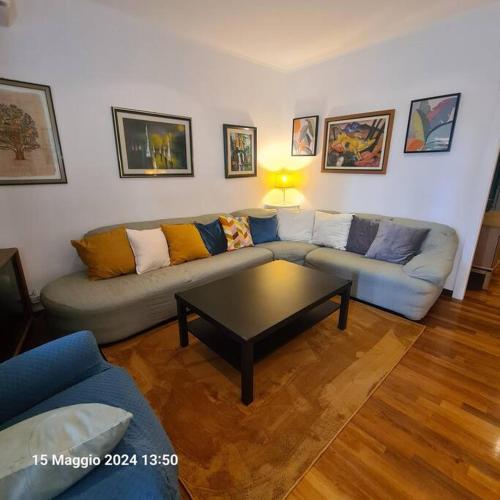 Domus Vincentis Eur -Space&Light - Center in 20Min, Roma (foto 2)