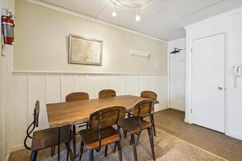 Cozy three bedroom condo, Ski home Whiffletree I3 in Killington, USA