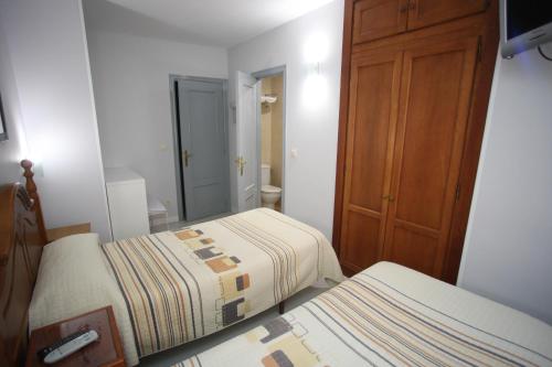 Hostal Santa Barbara in โซเรีย