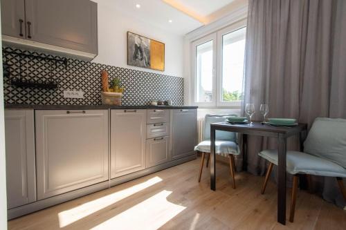 Cozy Studio by Ivanka Design in Sajmiste