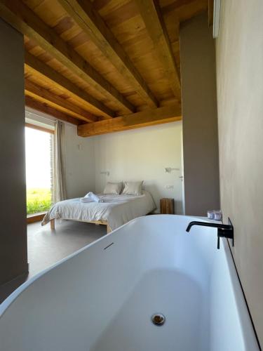 Caserío Bizkar (Caserio Bizkar) in Aia