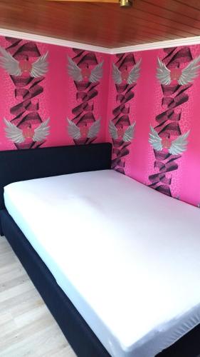 Ferienwohnung in Friedberg für max 9 Personen im UG Ferienwohnung in Friedberg für max 9 Personen im UG