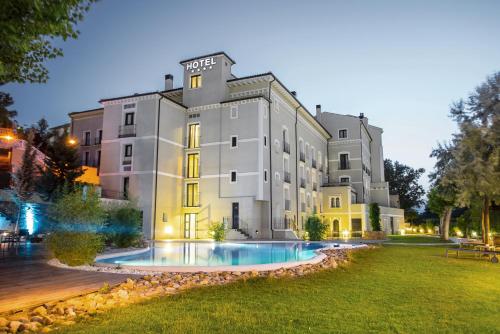 Hotel Balneario Alhama de Aragón, Alhama de Aragón bei Villafeliche