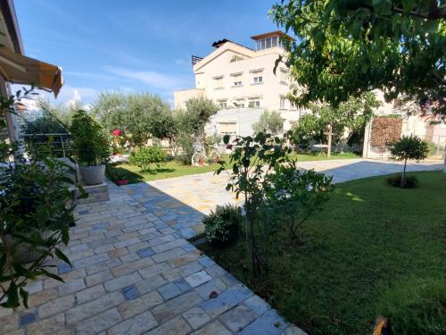 Villa Nikol, Tirana (fotografie 3)