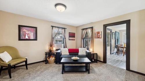 Jasmine Apartment - 3 Blocks from Lake Pepin in Lake City, USA