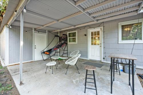 5802 Comfortable 4BR Home Near Lackland AFB & SeaWorld San Antonio in San Antonio, USA
