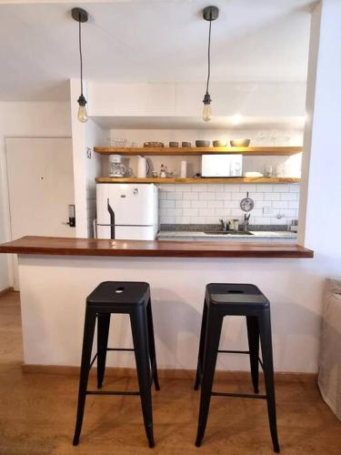 One-Bedroom Apartment image 7