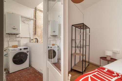 Four-Bedroom Apartment image 9
