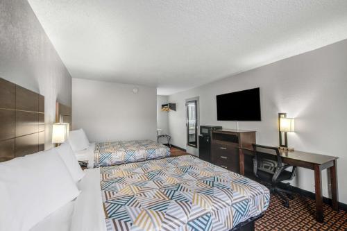 2 double beds