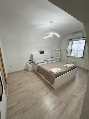 Deluxe Family Room image 6