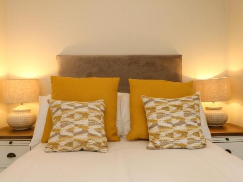 Swallow Cottage Ilfracombe - image 3