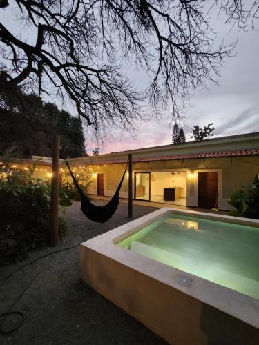 Hotel Boutique Villa Escondida, A Pasos de Lo Mejor en Tlaquepaque in Guadalajara, Mexico