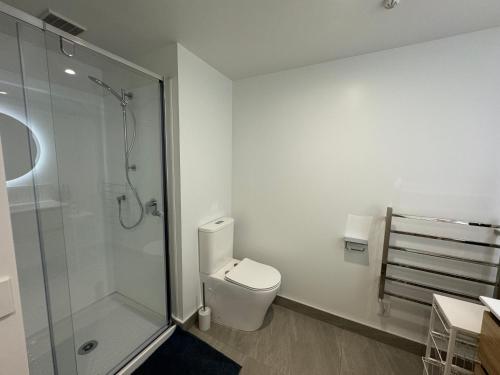 Brand New Stylish 2BR with Patio in Petone Brand New Stylish 2BR with Patio in Petone