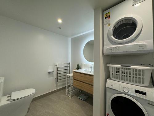 Brand New Stylish 2BR with Patio in Petone Brand New Stylish 2BR with Patio in Petone