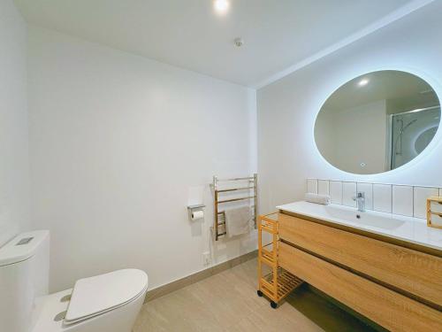 Modern 2BR Central Petone Gem Modern 2BR Central Petone Gem