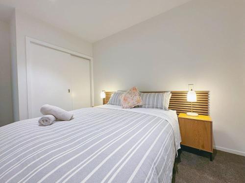 Modern 2BR Central Petone Gem Modern 2BR Central Petone Gem