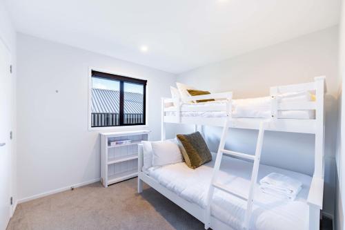 Holiday Home image 6