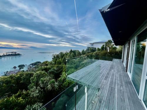 Ocean Horizon - Incredible Sea Views & Sunsets in Britannia Heights