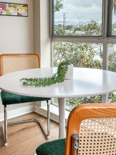 Artistic Studio in Downtown SM with Breathtaking Skyline View, Los Angeles (fotografie 3)