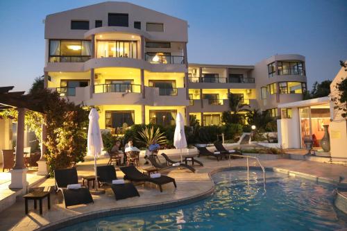 Buitenkant, Misty Waves Boutique Hotel in Hermanus