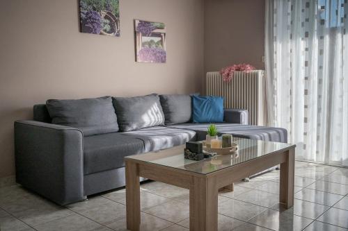 Two-Bedroom Apartment image 4
