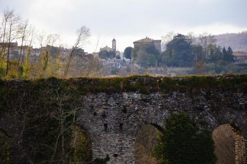Ümbrus, Il Piano di Mezzo in Manziana