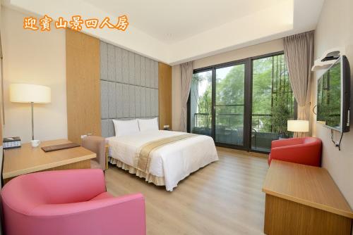 設施, 日月潭教師會館 (Sun Moon Lake Teachers' Hostel) in 日月潭