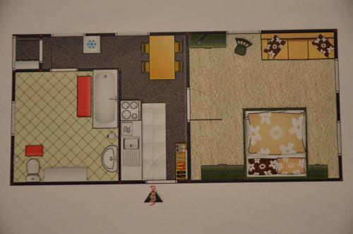 1 queen bed, 2 sofa beds