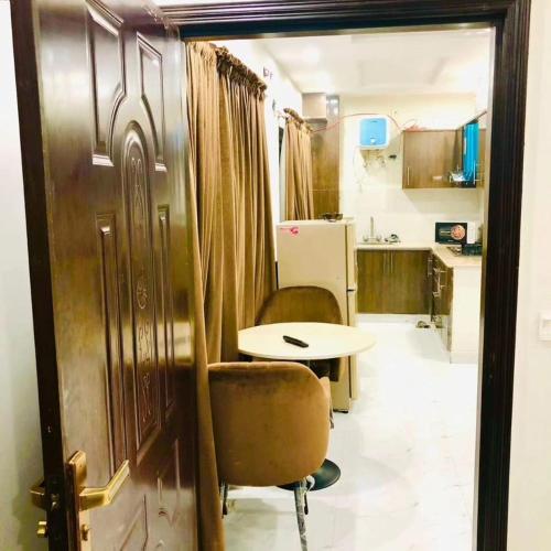 Furnished apartment - image 2