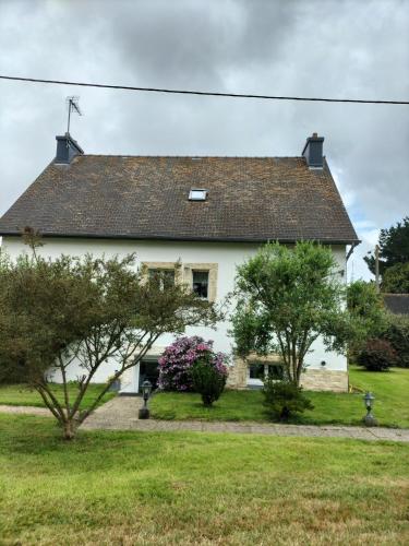 Appartement d'une chambre avec jardin clos et wifi a Belle Isle en Terre