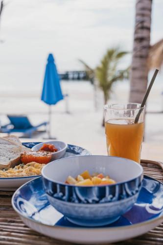Food and beverages, Amor Resort Koh Rong in Coconut Beach