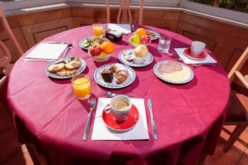 Attianese Hotel Restaurant - image 4