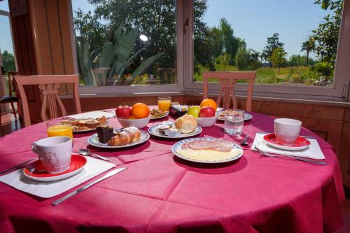 Attianese Hotel Restaurant - image 13
