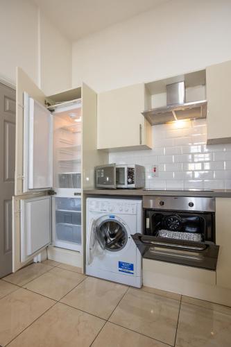 Temple Bar Essex Apartments - image 4