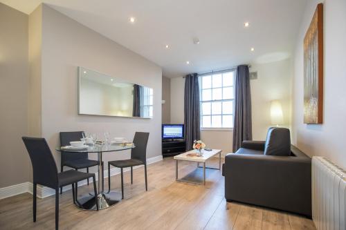 Temple Bar Essex Apartments, Dublin