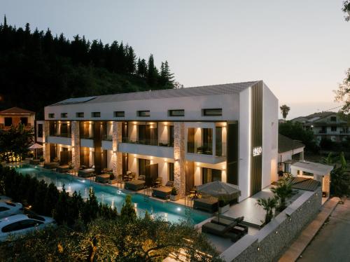 LAN-GO SIVOTA Luxury Living in Syvota
