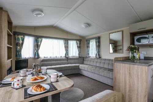 Tehidy Holiday Park - image 7