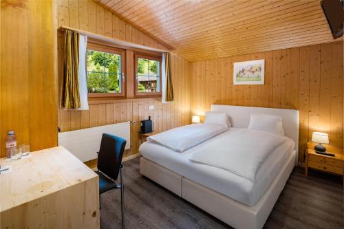 1 double bed