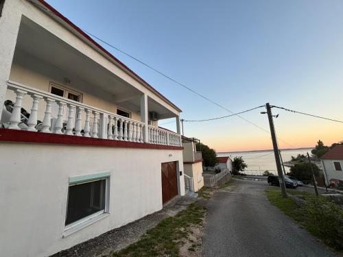 外部景觀, Marisala - Berth avalable, 20m from sea!! in 崔班齊