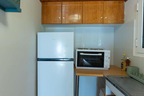 dapur, Ionian Cape seaside apartment in Vrachos