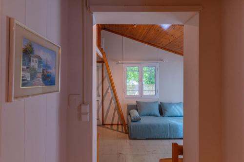 Fasiliti, Ionian Cape seaside apartment in Vrachos