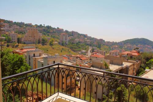 Balcony/terrace, Alpine hotel in Aley