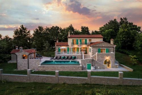 Villa Valffiorita by Briskva - Accommodation - Pazin