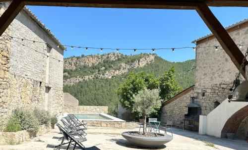 Úszómedence, Masia la Oliva in Coll de Nargó