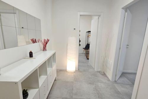 Appartamento in centro con vista sul canale, Bologna (Foto 6)