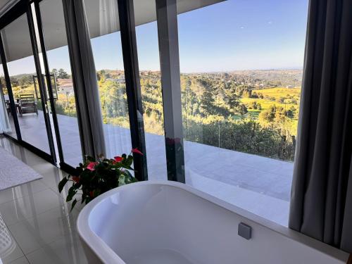 บริการและสิ่งอำนวยความสะดวก, Simola Views in ซิโมลา กอล์ฟ แอนด์ คันทรี เอสเตท