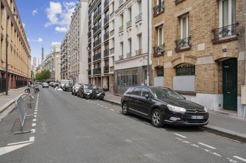 Tour Eiffel Apartment - main image