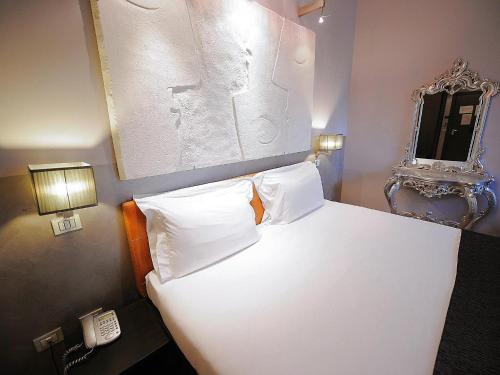 Borghese Palace Art Hotel - image 13