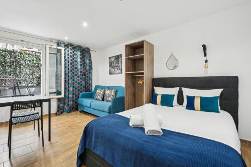 Tour Eiffel Apartment - image 4