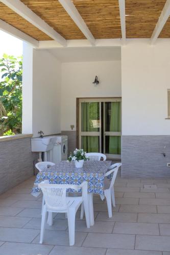 Casa Frontemare Posto Rosso – Alliste, OK